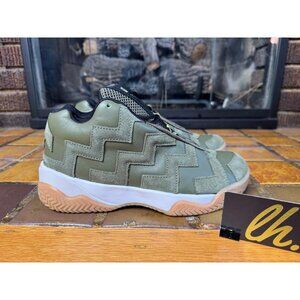Women’s 7 Converse VLTG Mid Field Surplus Athletic Lifestyle Shoes 566166c